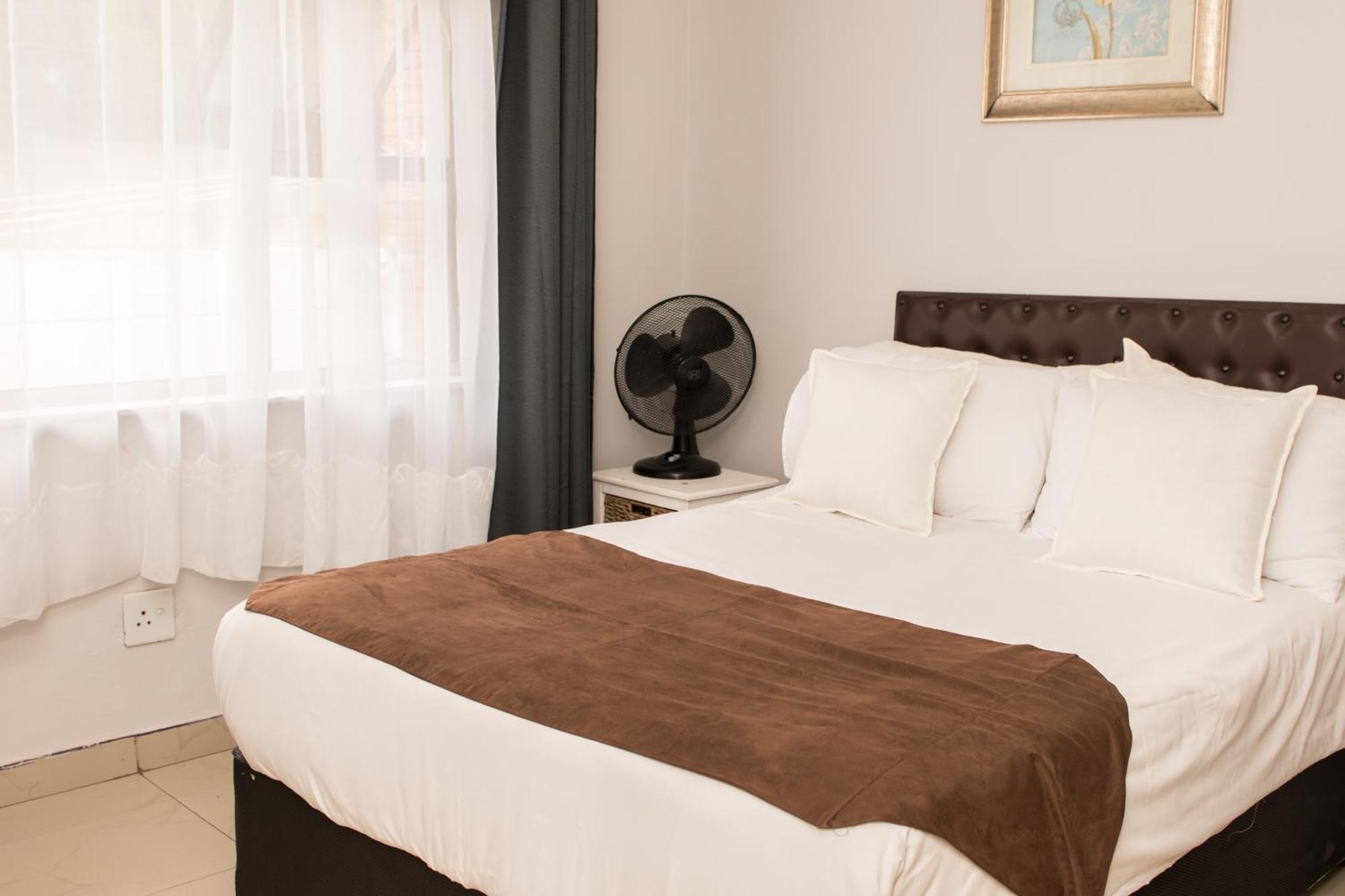Mauya Guesthouse Kuils River Dış mekan fotoğraf